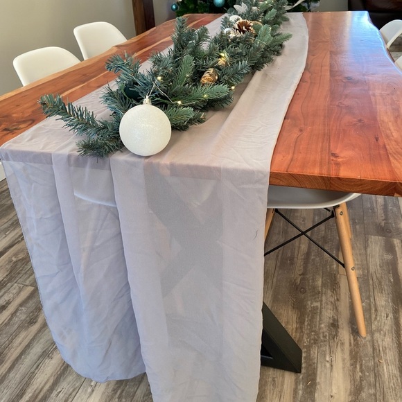 Grey Chiffon Table Runners 10 Total - Picture 5 of 7